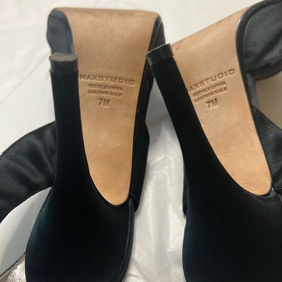 Max Studio Pumps - Picture 4 of 15